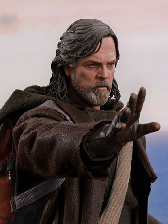 Star Wars: The Last Jedi MMS458 Luke Skywalker (Deluxe) 1/6th Scale Collectible Figure Gallery Image 2