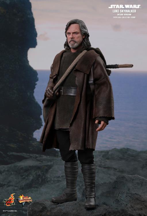 Star Wars: The Last Jedi MMS458 Luke Skywalker (Deluxe) 1/6th Scale Collectible Figure Gallery Image 7