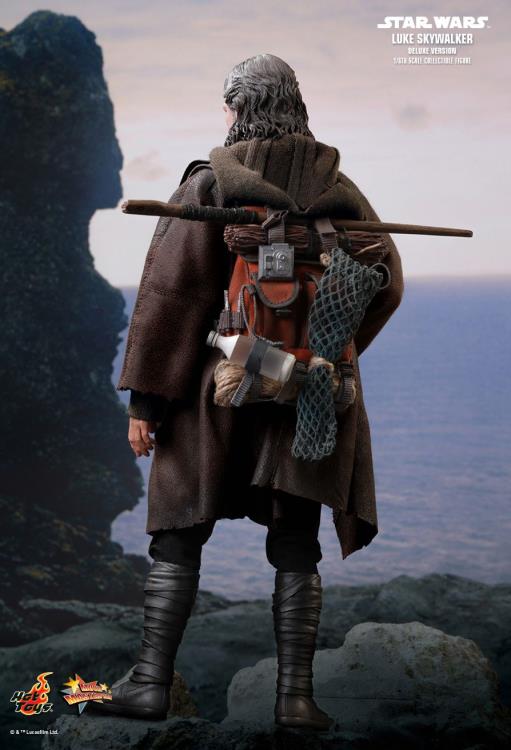 Star Wars: The Last Jedi MMS458 Luke Skywalker (Deluxe) 1/6th Scale Collectible Figure Gallery Image 8