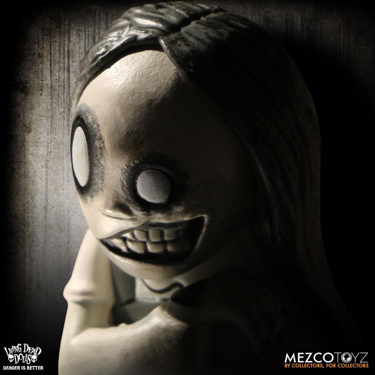 Living Dead Dolls Blind Box Figures: Resurrection Series 1 Box of 12 Gallery Image 6