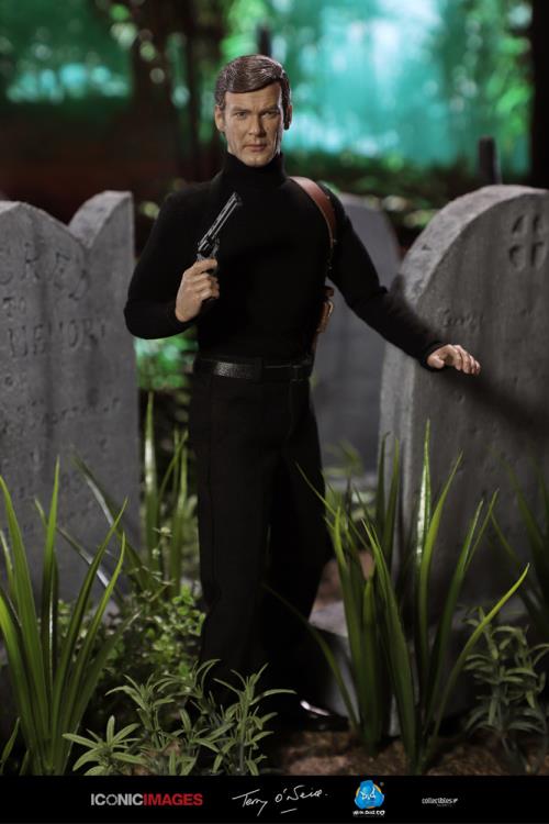 Roger Moore 1/6 Scale Figure Gallery Image 4