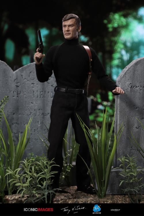 Roger Moore 1/6 Scale Figure Gallery Image 6
