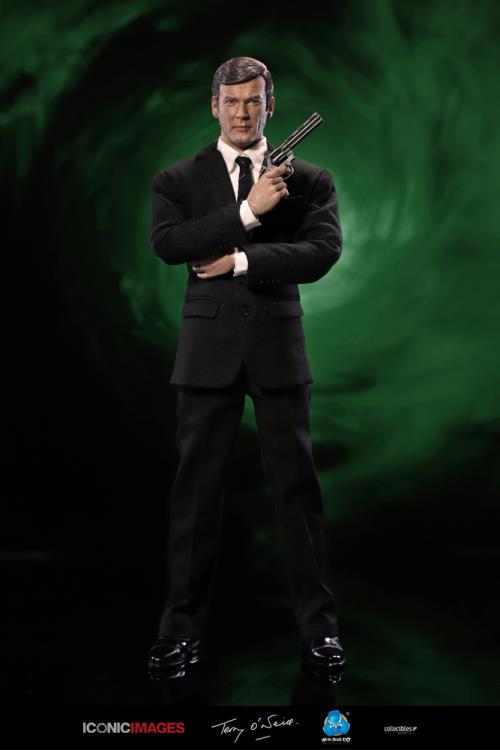 Roger Moore 1/6 Scale Figure Gallery Image 9