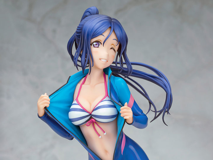 Love Live! Sunshine!! Kanan Matsuura (Wet Suit Ver.) 1/8 Scale Figure Gallery Image 1