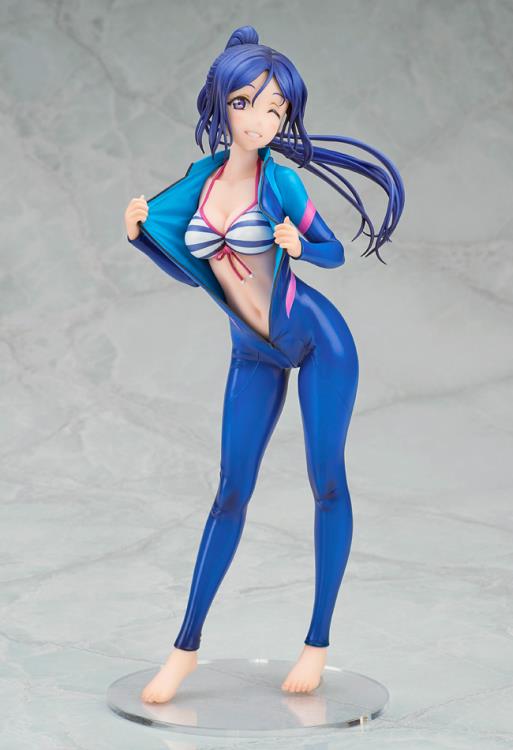 Love Live! Sunshine!! Kanan Matsuura (Wet Suit Ver.) 1/8 Scale Figure Gallery Image 4