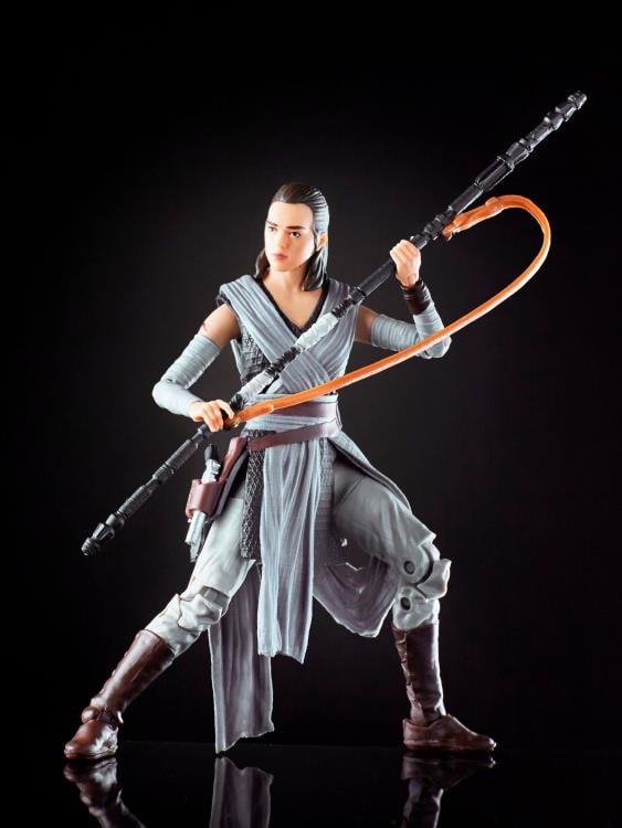 Star Wars: The Black Series 6" Rey Jedi Training (The Last Jedi) Gallery Image 4