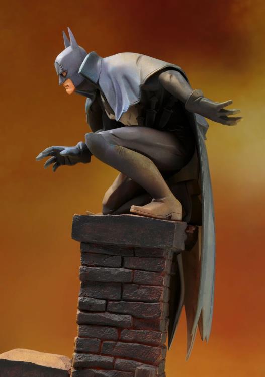 Batman: Gotham by Gaslight ArtFX+ Batman Statue Gallery Image 4