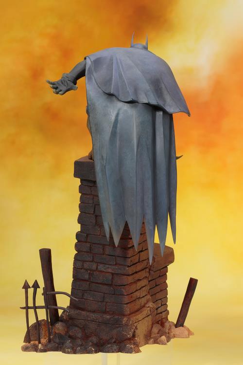Batman: Gotham by Gaslight ArtFX+ Batman Statue Gallery Image 5