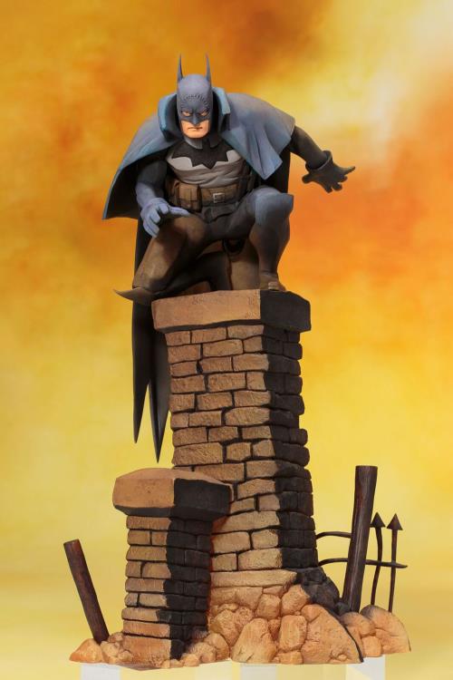 Batman: Gotham by Gaslight ArtFX+ Batman Statue Gallery Image 13