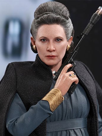 Star Wars: The Last Jedi MMS459 Leia Organa 1/6th Scale Collectible Figure Gallery Image 2