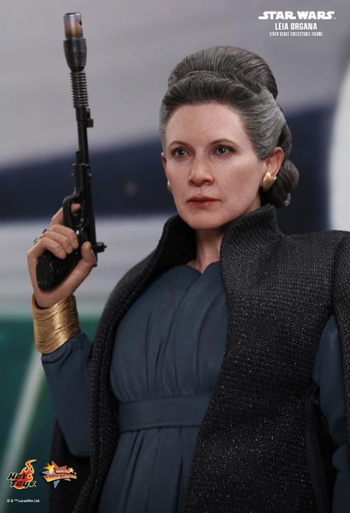 Star Wars: The Last Jedi MMS459 Leia Organa 1/6th Scale Collectible Figure Gallery Image 9