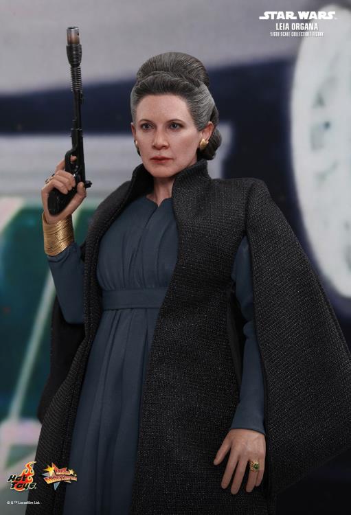 Star Wars: The Last Jedi MMS459 Leia Organa 1/6th Scale Collectible Figure Gallery Image 8
