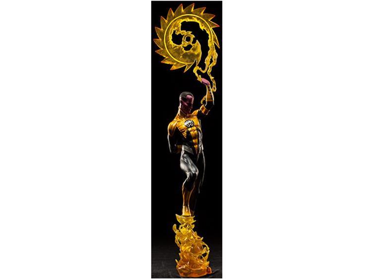 DC Comics Premium Format Sinestro Gallery Image 2