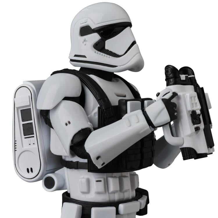 Star Wars MAFEX No.068 First Order Stormtrooper (The Last Jedi) Action Figure Gallery Image 10