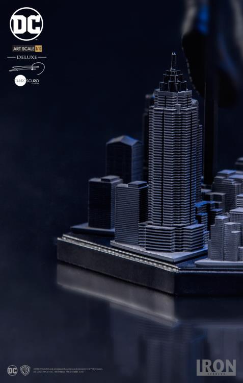 The Dark Knight Returns Batman & Robin (Frank Miller Edition) 1/10 Art Scale Statue Gallery Image 8