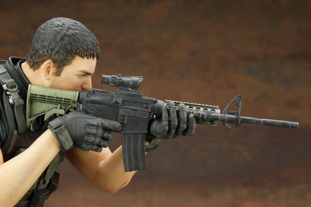 Resident Evil: Vendetta ArtFX Chris Redfield Statue Gallery Image 10