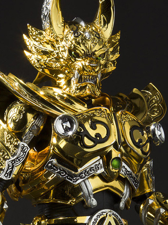 Garo S.H.Figuarts Golden Knight Garo (Kouga Saejima) Exclusive Gallery Image 2