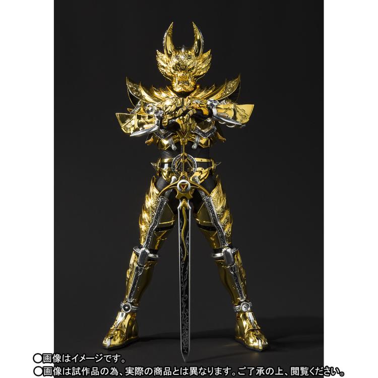 Garo S.H.Figuarts Golden Knight Garo (Kouga Saejima) Exclusive Gallery Image 4
