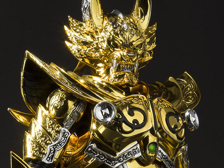 Garo S.H.Figuarts Golden Knight Garo (Kouga Saejima) Exclusive Gallery Image 1