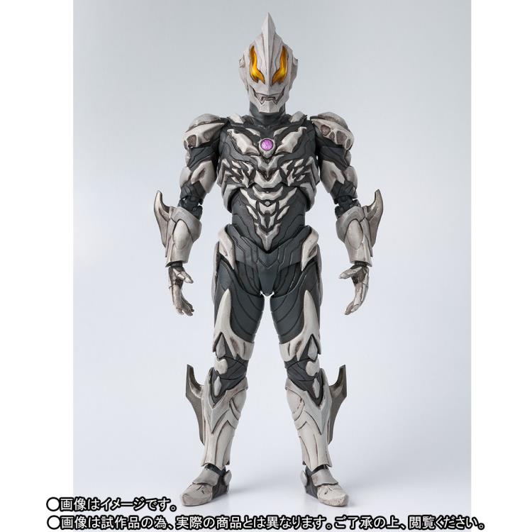 Ultraman S.H.Figuarts Ultraman Belial (Atrocious) Exclusive Action Figure Gallery Image 3
