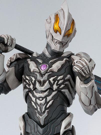 Ultraman S.H.Figuarts Ultraman Belial (Atrocious) Exclusive Action Figure Gallery Image 2