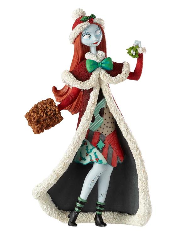 Nightmare Before Christmas Disney Showcase Couture de Force Holiday Sally Figurine Gallery Image 4