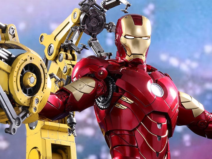 Iron Man 2 MMS462D22 Iron Man Mark IV 1/6th Scale Figure with Suit-Up Gantry Gallery Image 1