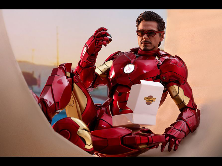 Iron Man 2 MMS462D22 Iron Man Mark IV 1/6th Scale Figure with Suit-Up Gantry Gallery Image 11