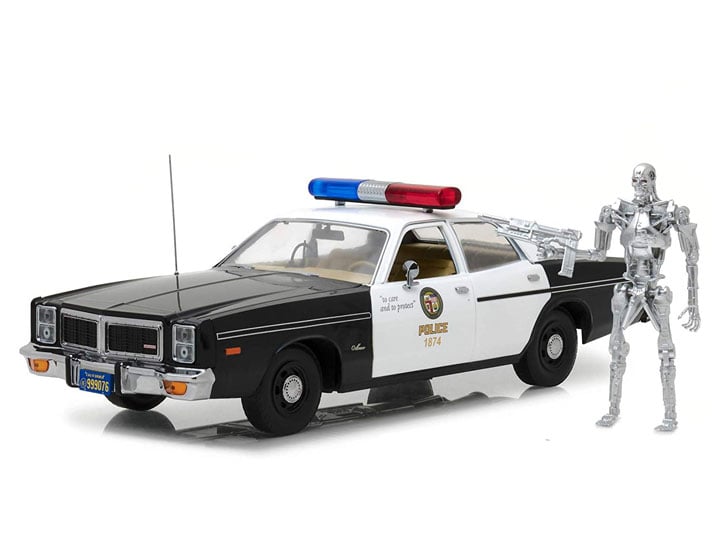 The Terminator 1:18 Artisan Collection 1977 Dodge Monaco Metropolitan Police Car & T-800 Endoskeleton Gallery Image 1