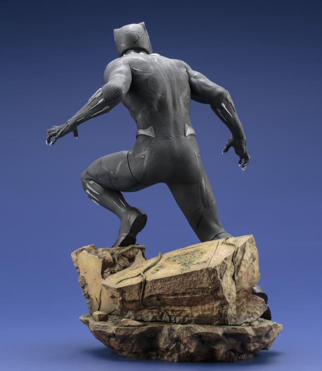 Black Panther ArtFX Statue Gallery Image 7