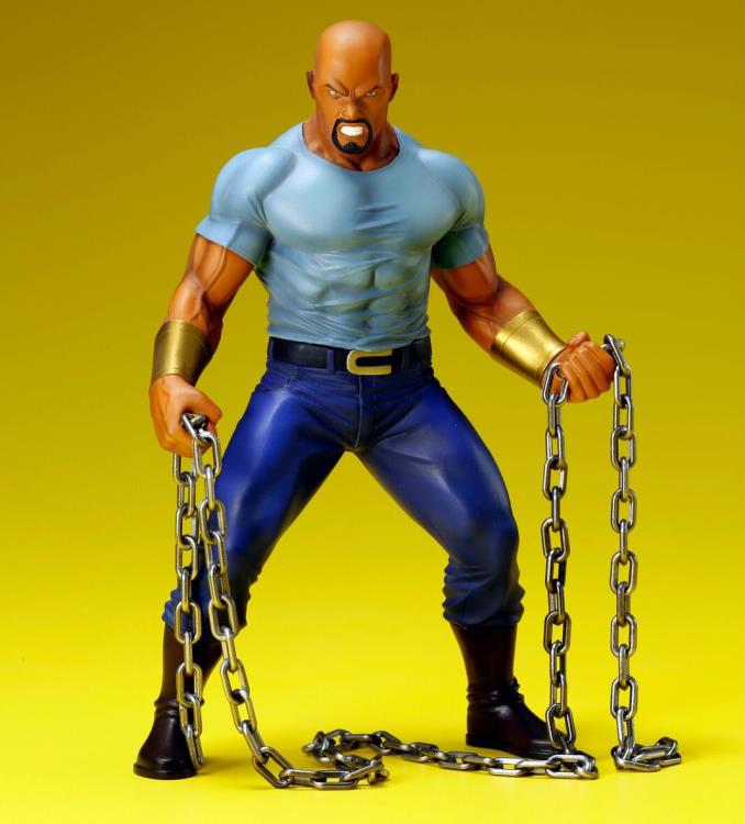 Marvel The Defenders ArtFX+ Luke Cage Statue Gallery Image 4
