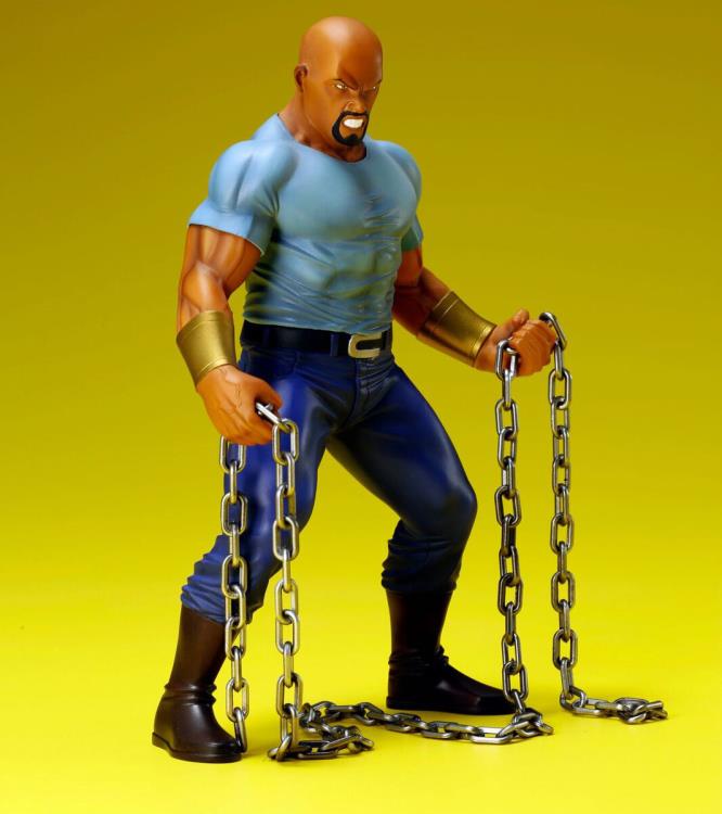 Marvel The Defenders ArtFX+ Luke Cage Statue Gallery Image 8