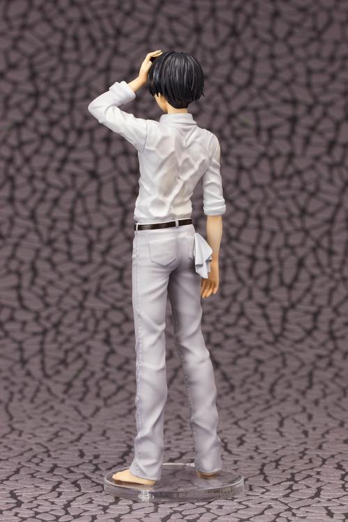 Attack on Titan Levi 1/8 Scale Figure Gallery Image 3