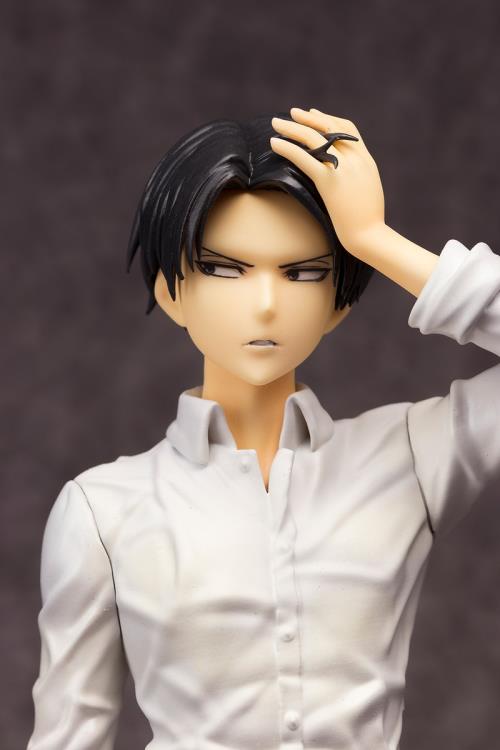 Attack on Titan Levi 1/8 Scale Figure Gallery Image 7
