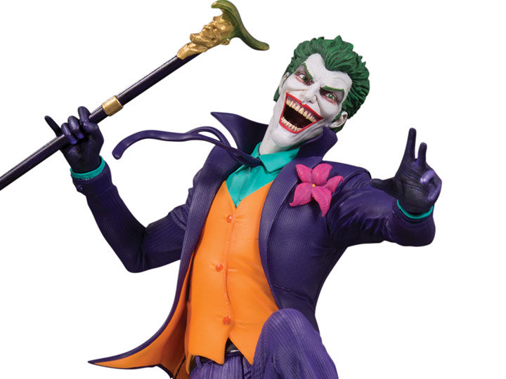 DC Core The Joker Statue Gallery Image 1