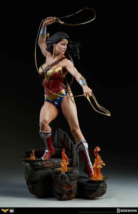DC Comics Premium Format Wonder Woman Gallery Image 6