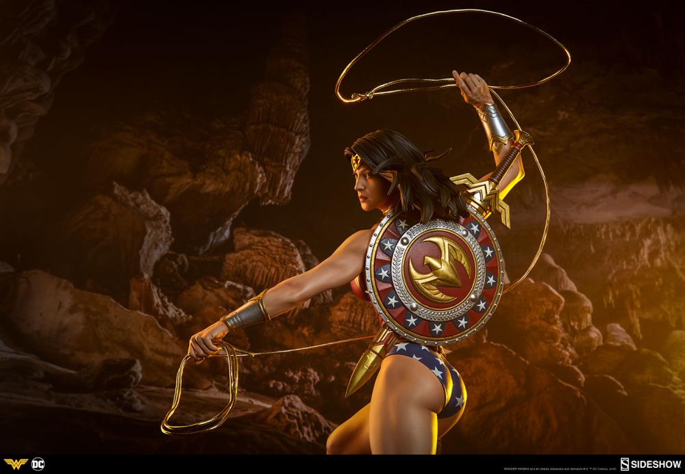 DC Comics Premium Format Wonder Woman Gallery Image 9