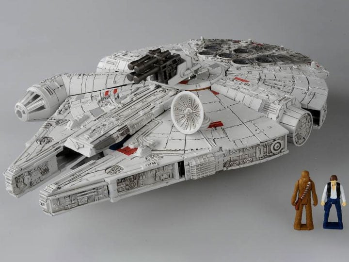 Star Wars Powered by Transformers 02 Millennium Falcon Gallery Image 1