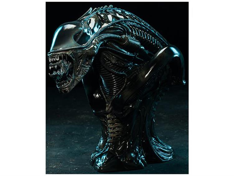 Alien Legendary Scale Alien Warrior Gallery Image 1