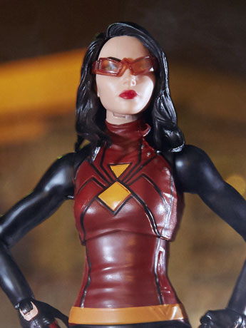 Spider-Man Marvel Legends Spider-Woman (Marvel's Lizard BAF) Gallery Image 2