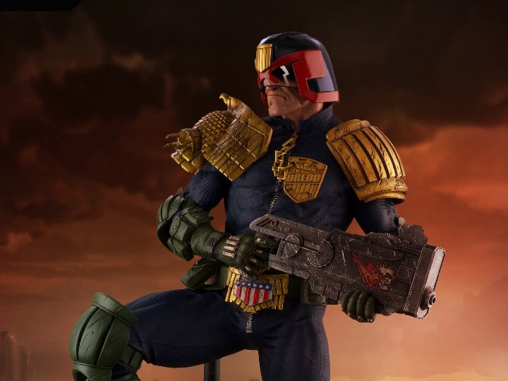 Judge Dredd 1/3 Scale Limited Edition Statue Gallery Image 1
