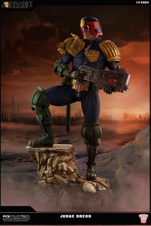 Judge Dredd 1/3 Scale Limited Edition Statue Gallery Image 4