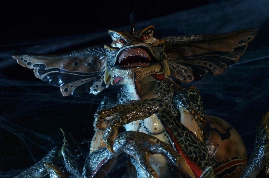 Gremlins 2: The New Batch Spider Gremlin Deluxe Figure Gallery Image 11