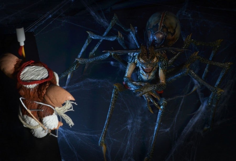 Gremlins 2: The New Batch Spider Gremlin Deluxe Figure Gallery Image 9