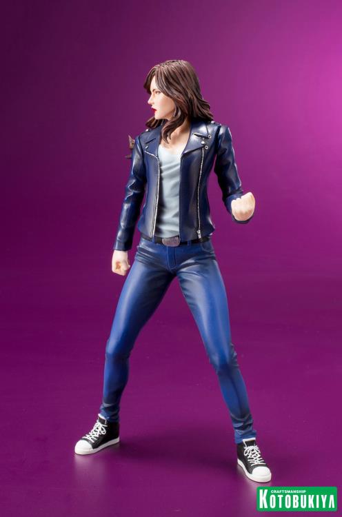 Marvel The Defenders ArtFX+ Jessica Jones Statue Gallery Image 4