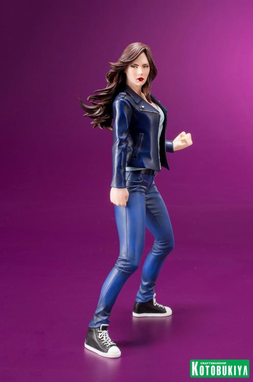 Marvel The Defenders ArtFX+ Jessica Jones Statue Gallery Image 6