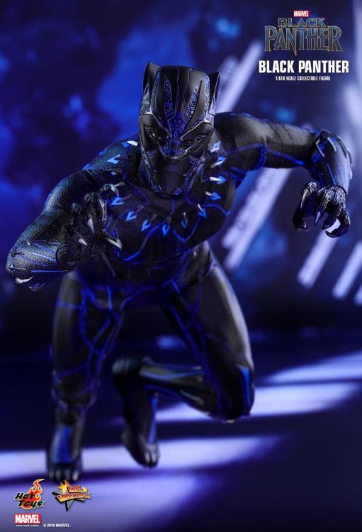 Black Panther MMS470 Black Panther 1/6th Scale Collectible Figure Gallery Image 5
