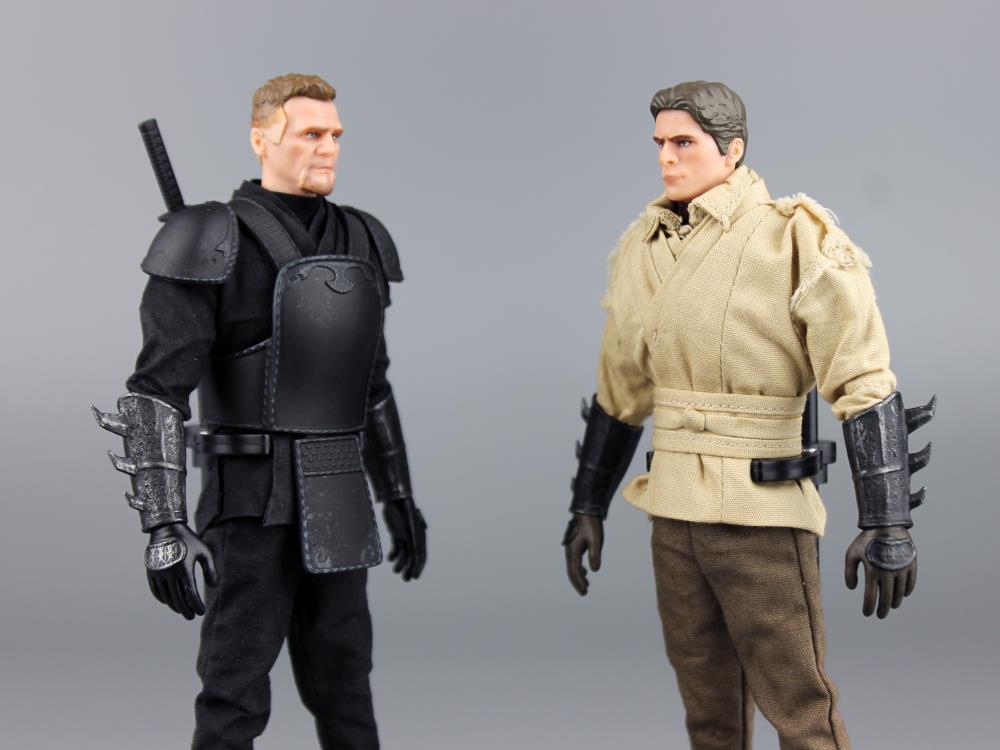Batman Begins Bruce Wayne & Henri Ducard 1/12 Scale Exclusive Two-Pack Gallery Image 17