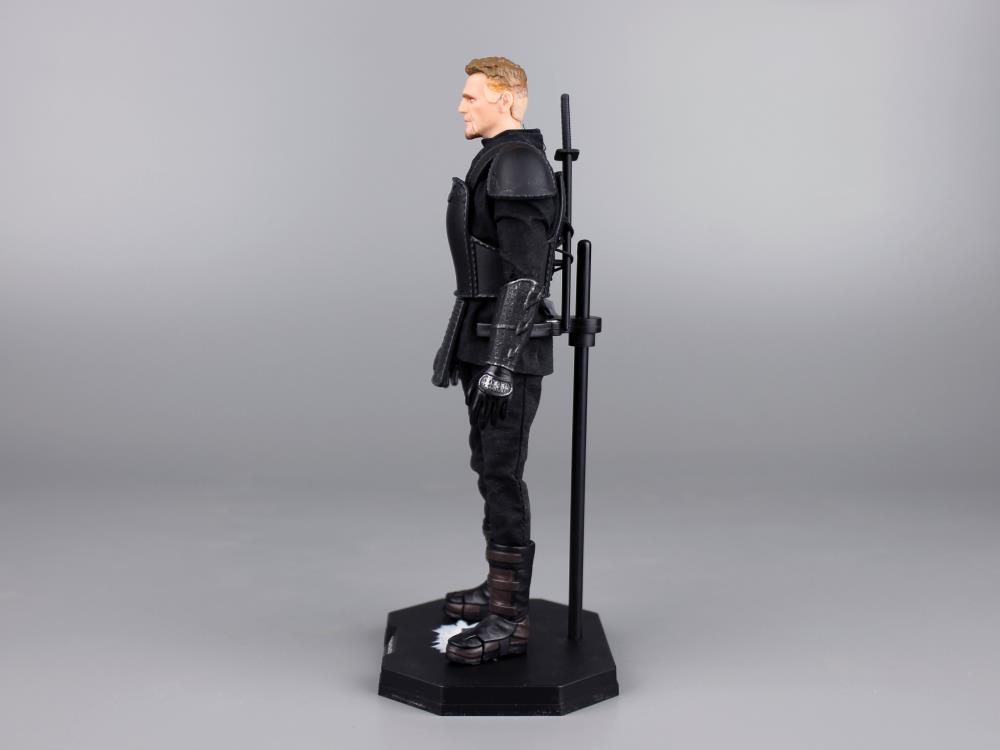 Batman Begins Bruce Wayne & Henri Ducard 1/12 Scale Exclusive Two-Pack Gallery Image 11