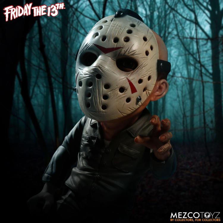Friday The 13th Deluxe Stylized Jason Figure Gallery Image 8